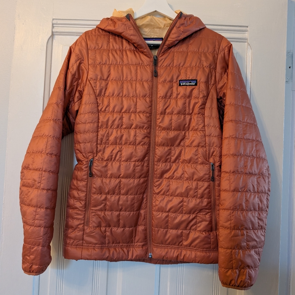 NWT Patagonia Nano Puff Hoody, Sienna Clay, size M